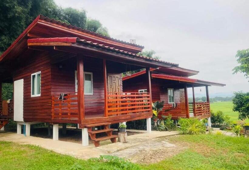 Habitación Estándar, เฮือนริมทุ่งมีแสน