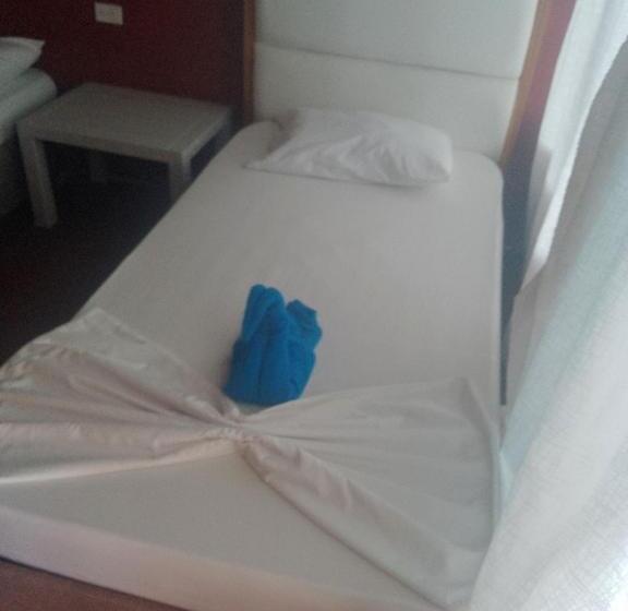 اتاق خانوادگی, Cabaña Don Ricardo