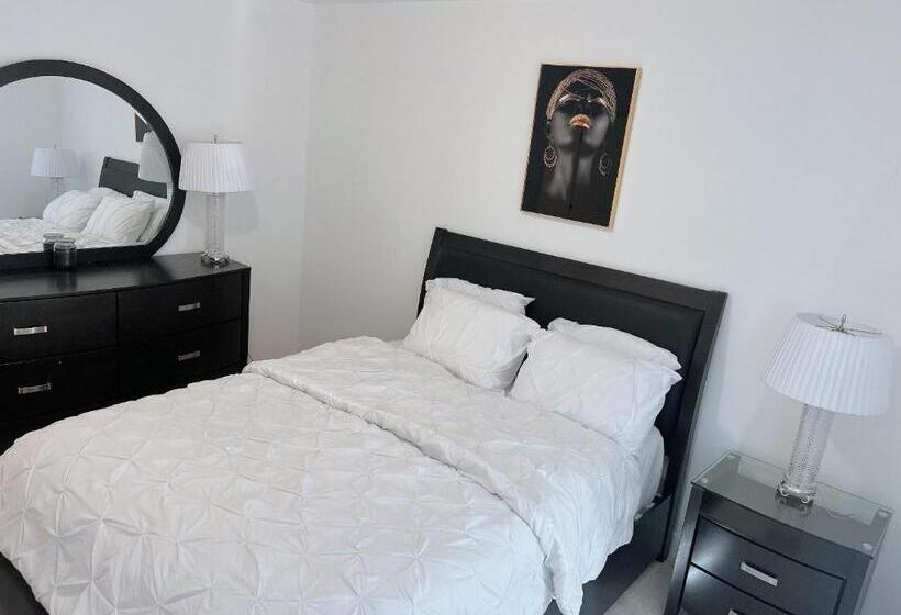 اتاق استاندارد, Light House