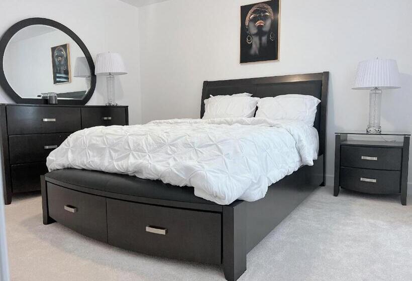 اتاق استاندارد, Light House