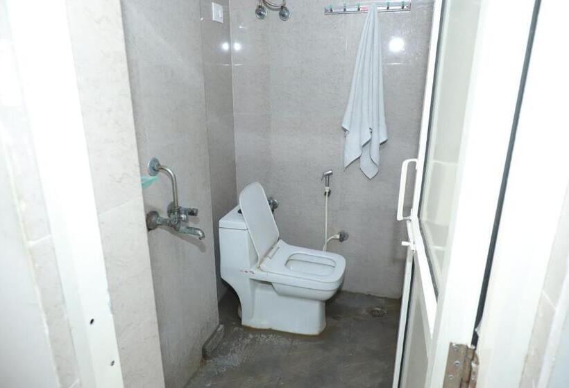 Deluxe-huone Parveke, Royal Choice Noida Sector 101