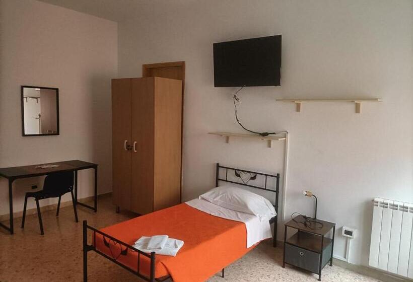 اتاق استاندارد چهار تخته, Casa D Alunzio   Case Per Ferie In Ospitalita  Diffusa