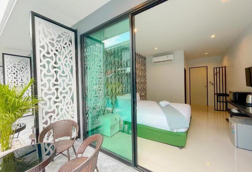 スーペリアールーム, Chanakarn Pool Access Rawai