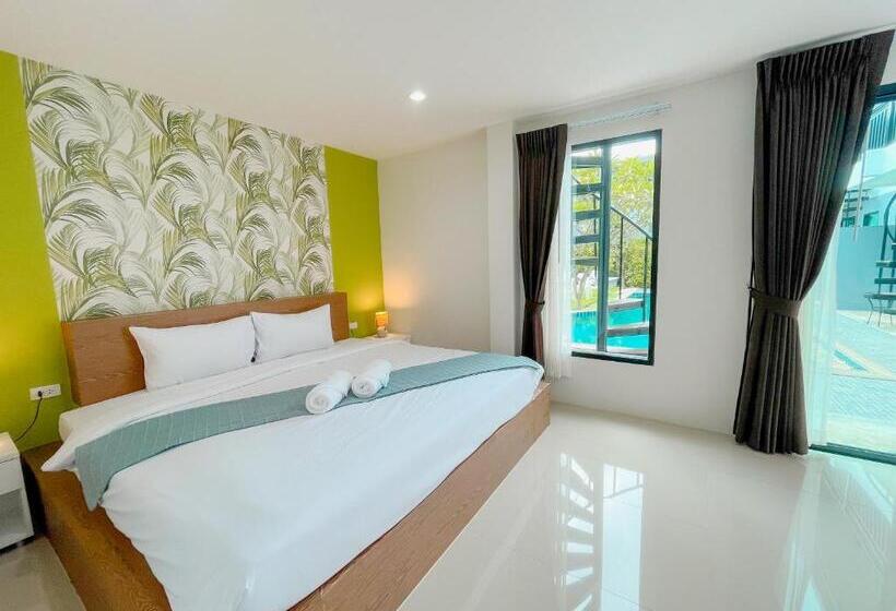 חדר דלוקס, Chanakarn Pool Access Rawai