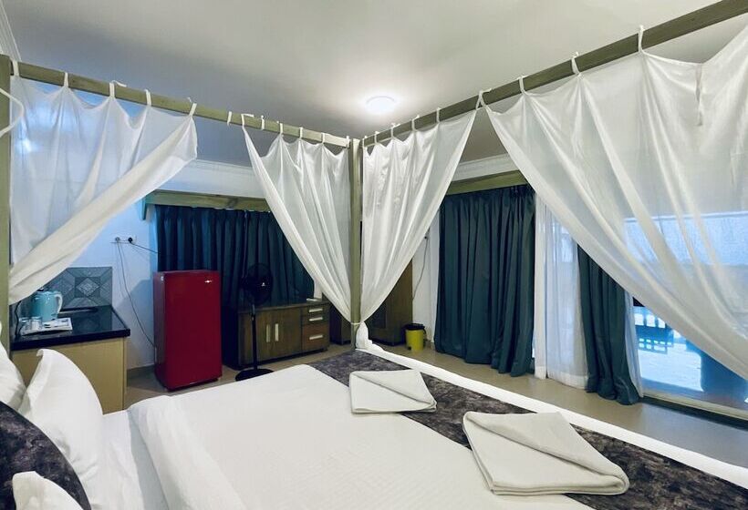 디럭스 룸, Nagas Hotel Satyavati Morjim