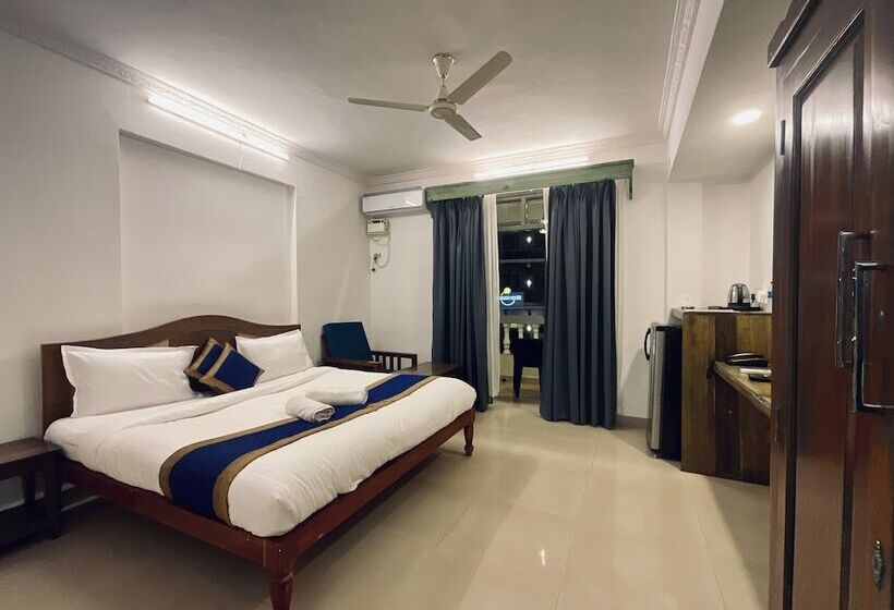Quarto Deluxe, Nagas Hotel Satyavati Morjim
