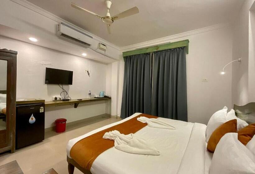 Quarto Deluxe, Nagas Hotel Satyavati Morjim