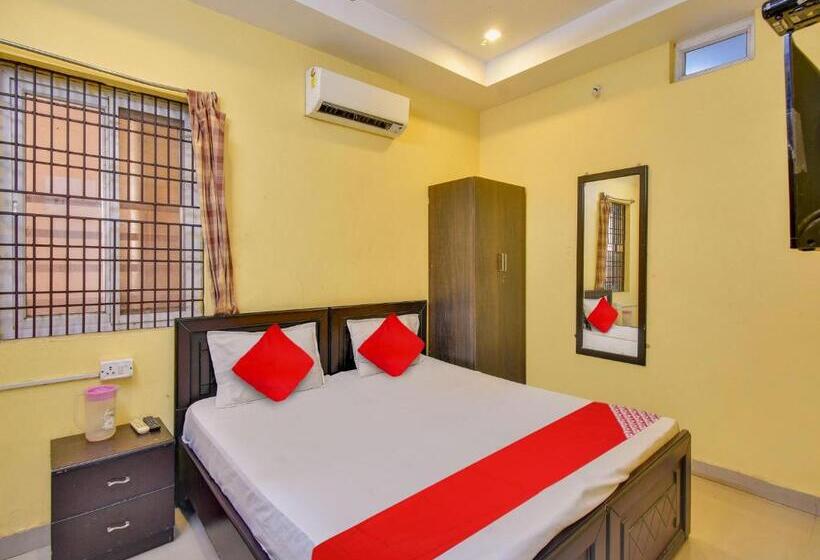 غرفة كلاسيكية ثلاثية, Oyo Flagship Adithya Residency