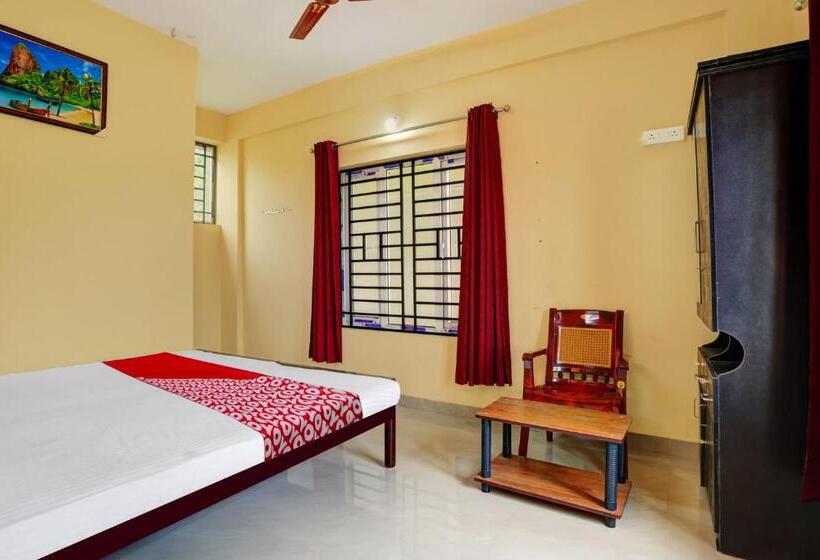 トリプルクラシックルーム, Oyo Flagship Souparnika Residency