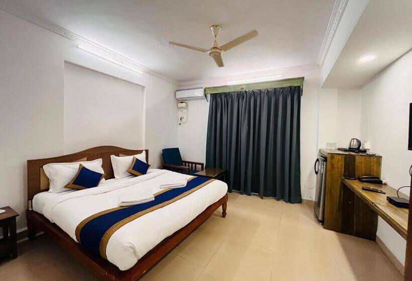 스탠다드 룸, Nagas Hotel Satyavati Morjim