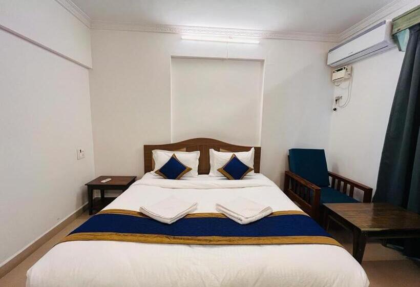 Quarto Estandar, Nagas Hotel Satyavati Morjim