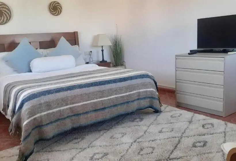 Standard-huone King-vuode, Els Poblets Denia Offers Casa Crosby   Private Studio Within Walking Distance To The Beach