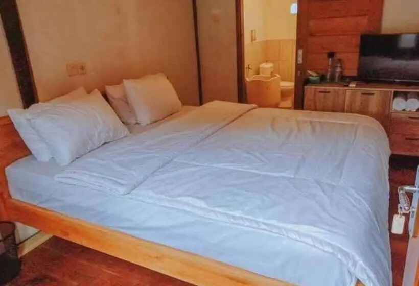 Standard-huone, Mayeka Transit Hostel Bandara Internasional Lombok