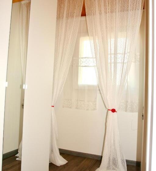 디럭스 룸, Una Vita In Vacanza