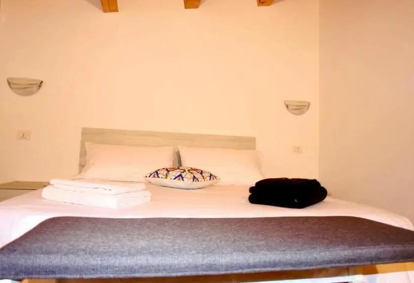 اتاق استاندارد با تراس, Una Vita In Vacanza