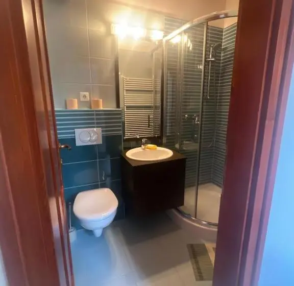 Standard Triple Room with Terrace, Vendégház Petörke