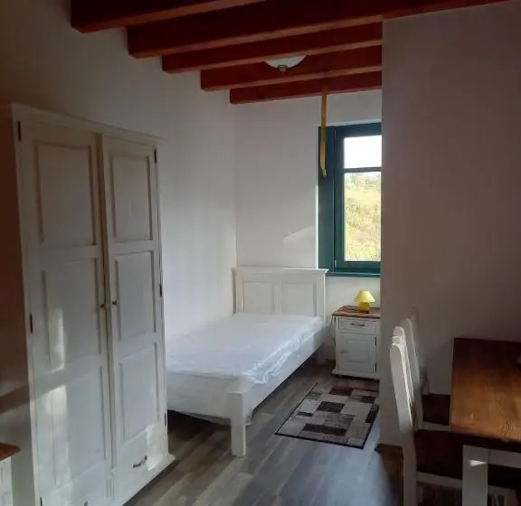 Perhehuone, Vendégház Petörke