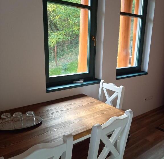 家庭间, Vendégház Petörke