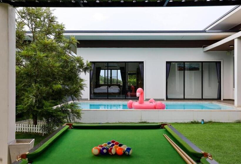 スリーベッドルーム　ヴィラ, La Vallee Khaoyai