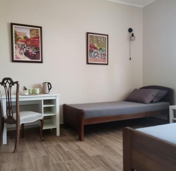 اتاق استاندارد, Roomsapartments Popcourt