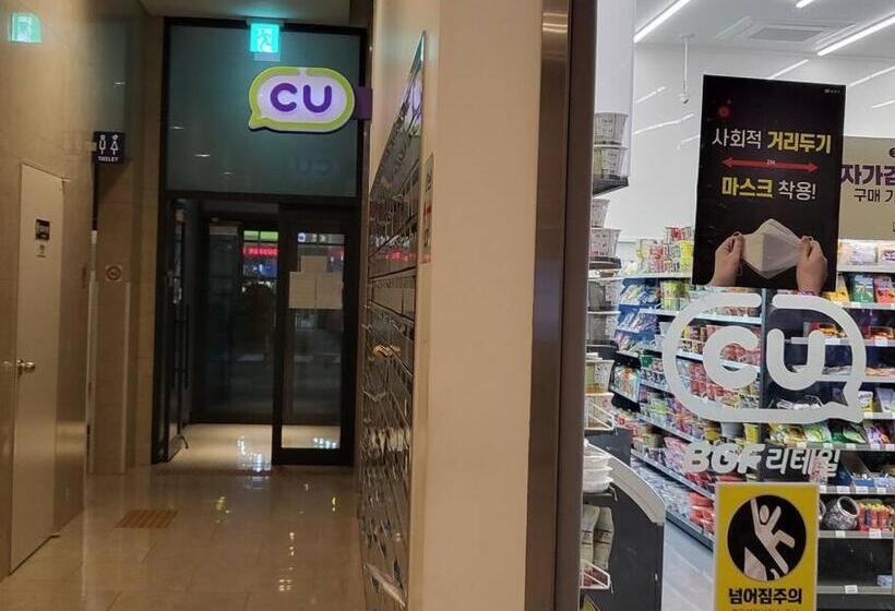 اتاق استاندارد با چشمانداز دریاچه, Sokchocozy2