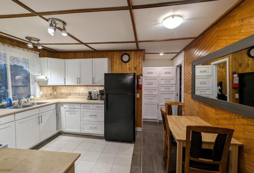 جناح 3 غرف نوم, Crewcomfort Suites