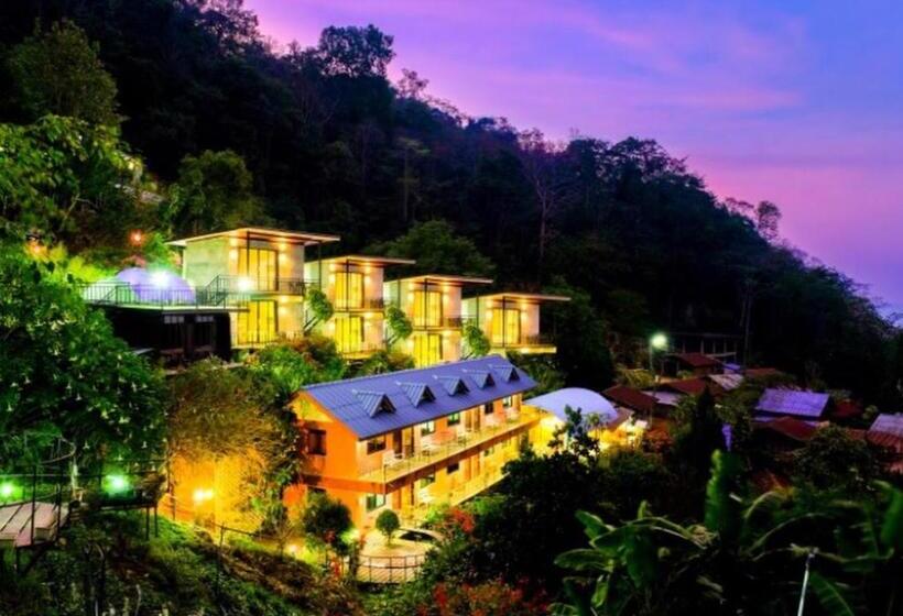 スタンダード４人部屋, Ban Rabiengfah Resort