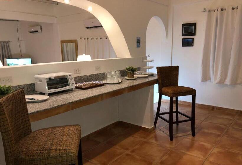 바다 전망 스탠다드 방갈로, Oceanfront Bungalows   Paradise Rentals