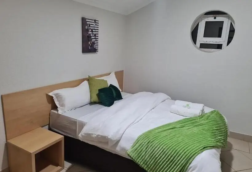 バス共有のスタンダードルーム, Pastello Guest House