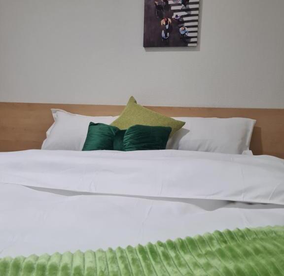 Номер Стандарт Совместная Ванная, Pastello Guest House
