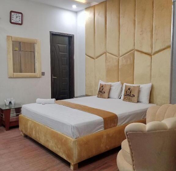 اتاق لوکس خانوادگی, Royal Galaxy