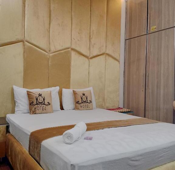 اتاق لوکس خانوادگی, Royal Galaxy