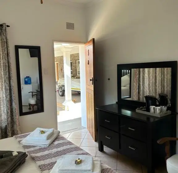 スタンダードルーム, 9 Wena Ave Guesthouse