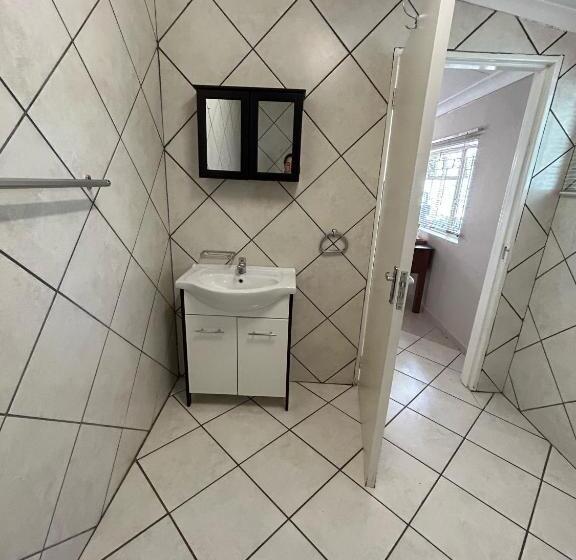 סוויטה דלוקס, 9 Wena Ave Guesthouse