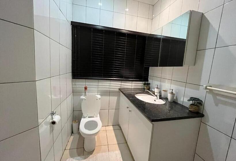 سوییت خانوادگی, Kiwi Boutique Lodges