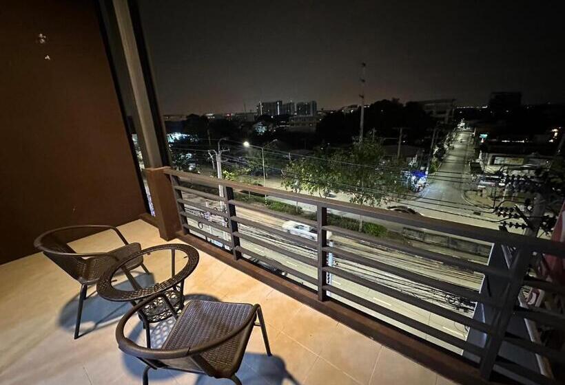 اتاق لوکس, Grabsleep & Khokeng Room