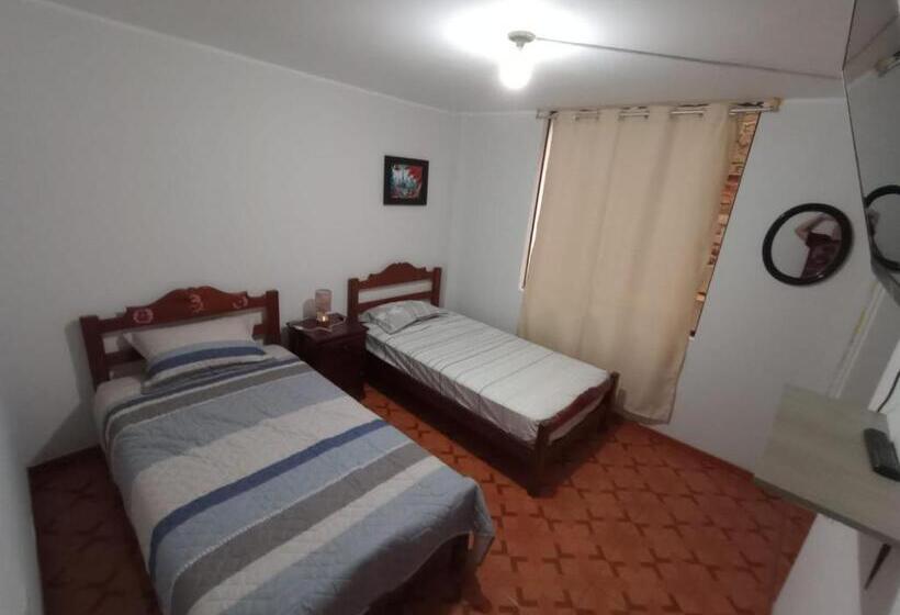 اتاق استاندارد با سرویس بهداشتی مشترک, Mamita Julia Hospedaje