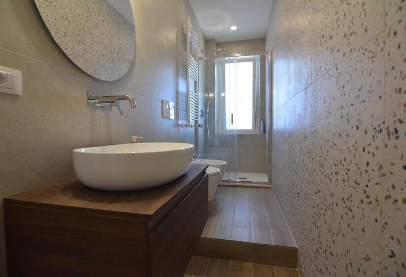 غرفة قياسية, Orlando Rooms