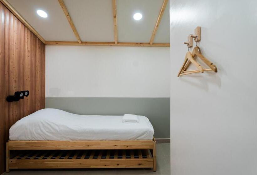 스탠다드 싱글 룸, Yimwhan House 01, Wat Ratchaburana