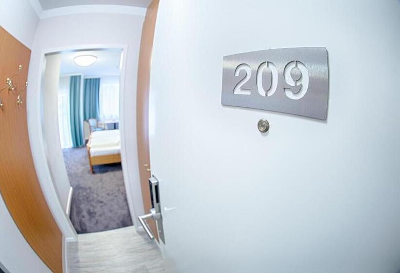 غرفة قياسية مزوَّدة بشُرفة, Frühstückshotel Waldbauer