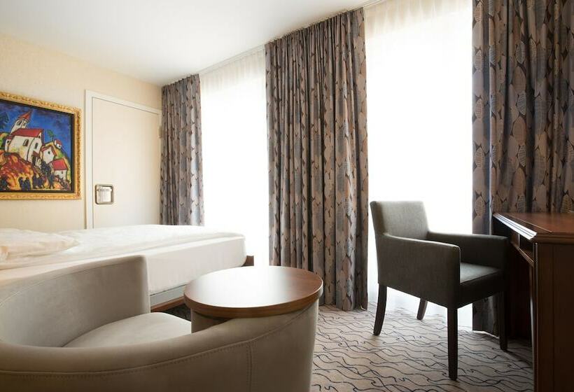 标准间, Advastay By King's