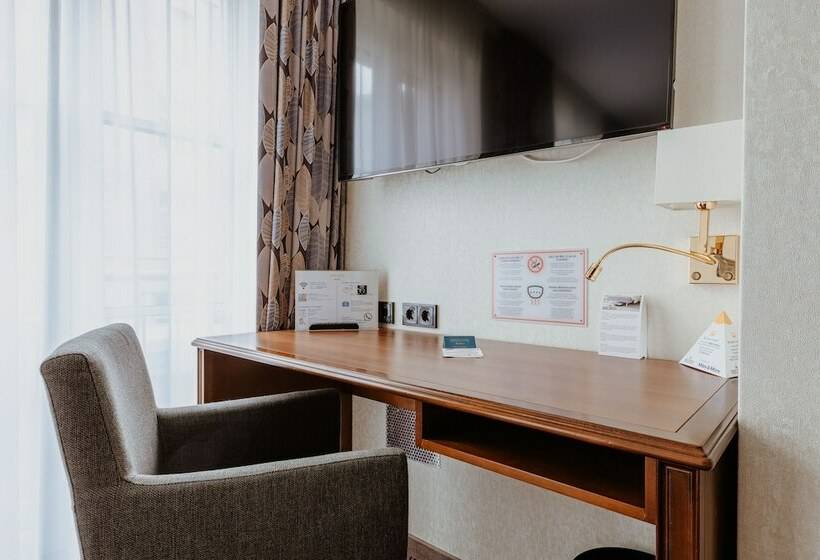 标准间, Advastay By King's