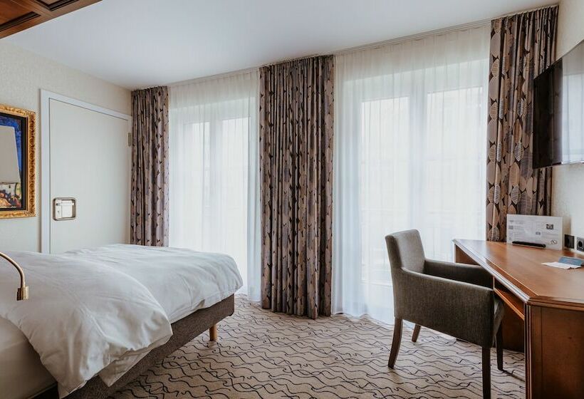 标准间, Advastay By King's