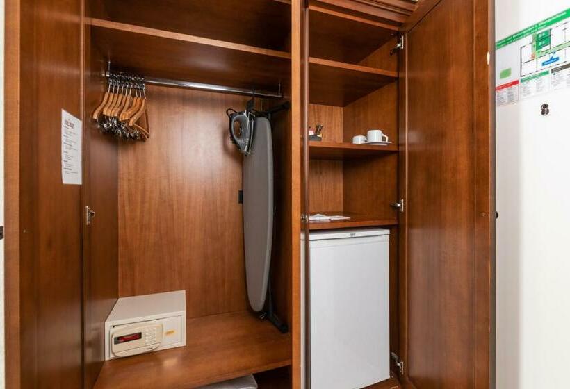 标准间, Advastay By King's