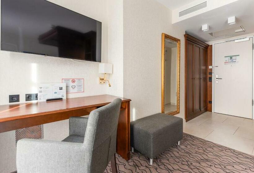 标准间, Advastay By King's