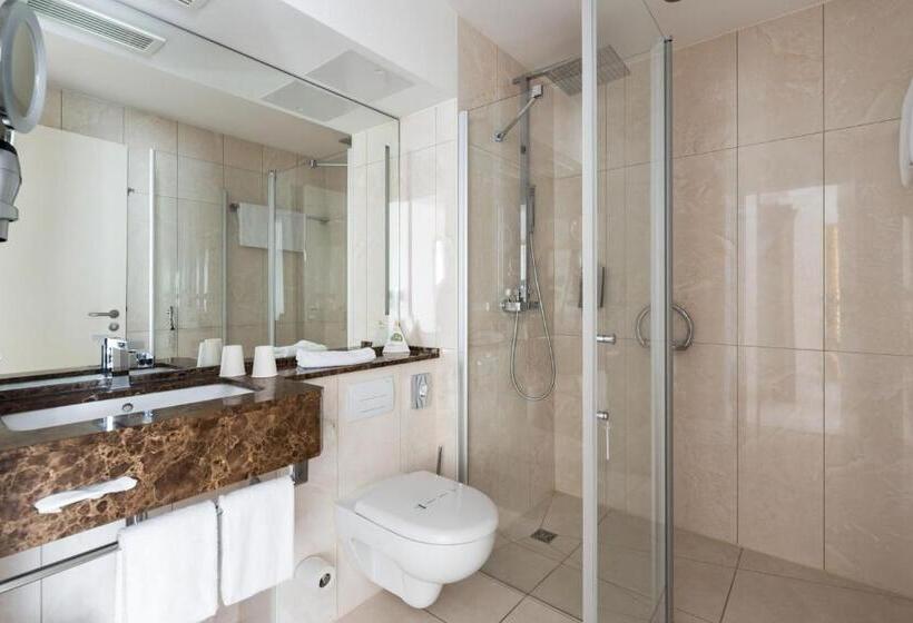 标准间, Advastay By King's