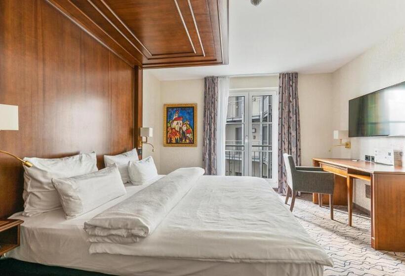 俱乐部房间, Advastay By King's