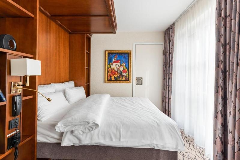 标准间, Advastay By King's