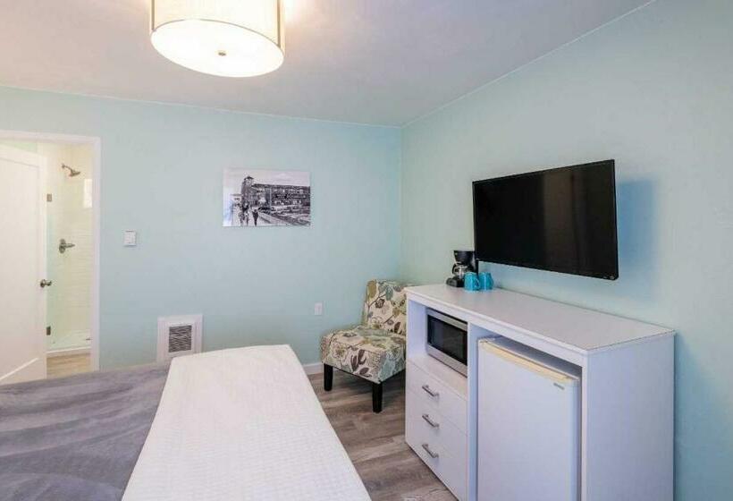 デラックスルーム, Beachside Inn