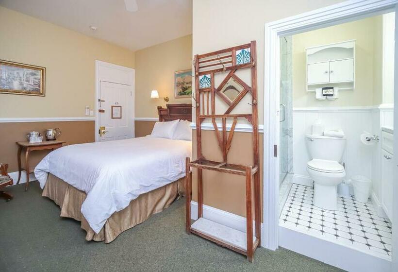 デラックスルーム, Bedford Inn